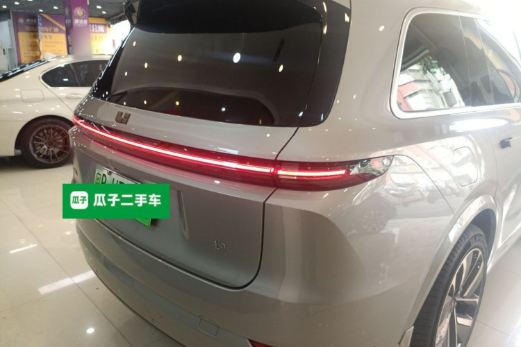 Li L9 2022 image de voiture #6