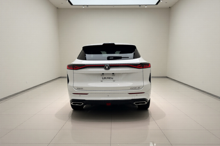 Changan UNI-Z PHEV 2024 #6 Changan UNI-Z PHEV 2024 immagine di auto #6