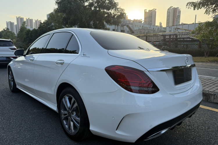 Mercedes-Benz C Class 2020 car image #6