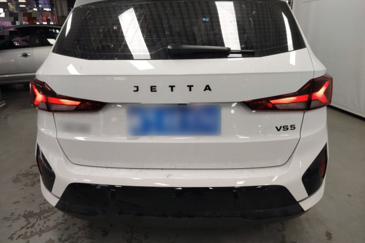 VS5 2025 car image #6