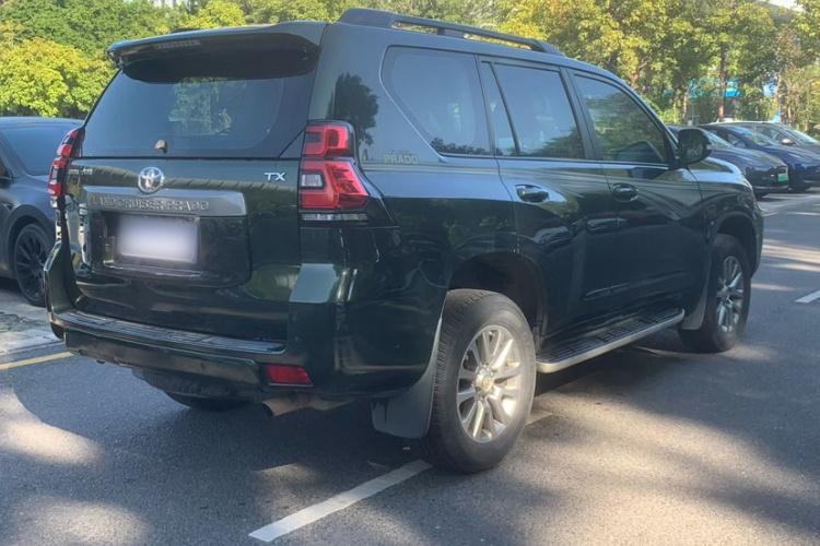 Toyota Land Cruiser Prado 2018 #6 Toyota Land Cruiser Prado 2018 car image #6