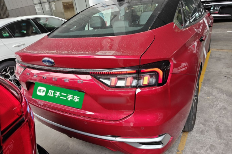 Ford Mondeo 2024 car image #6