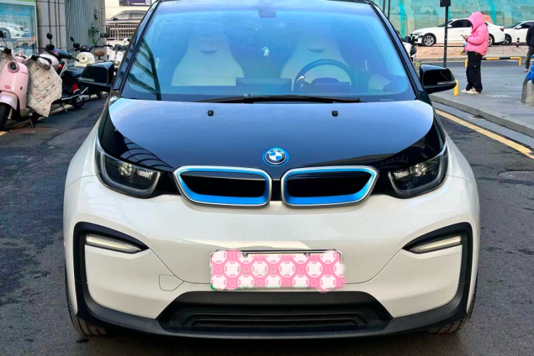 BMW i3 (Imported) 2020 #6 BMW i3 (Imported) 2020 immagine di auto #6