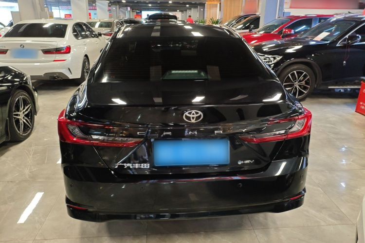 Toyota Camry 2024 #6 Toyota Camry 2024 car image #6