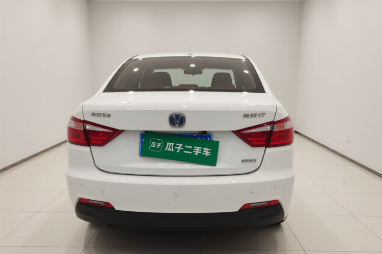 Changan Alsvin V7 2017 car image #6