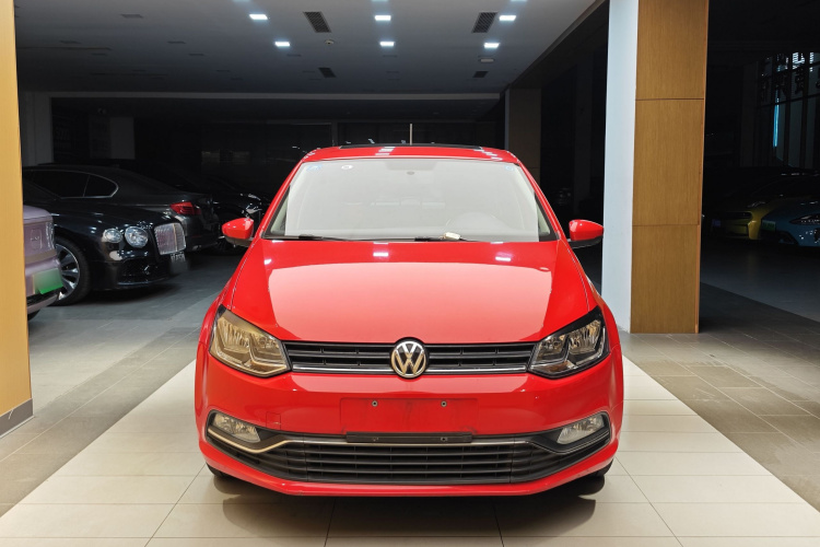 Polo 2018 car image #6