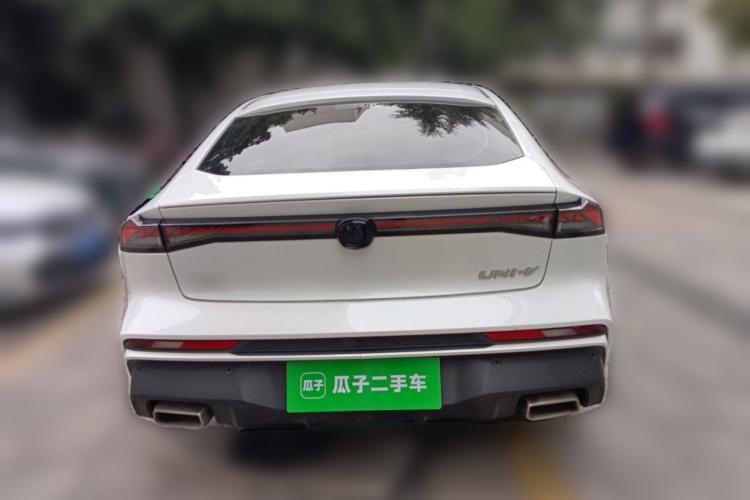 Changan UNI-V 2024 car image #6