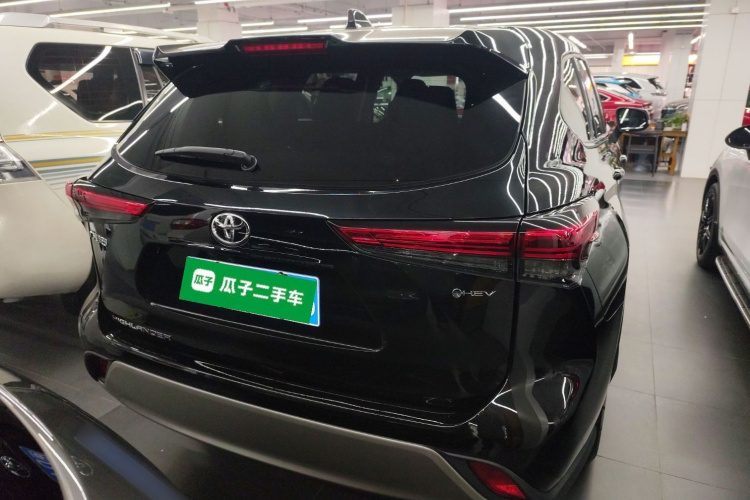 Toyota Highlander 2025 car image #6