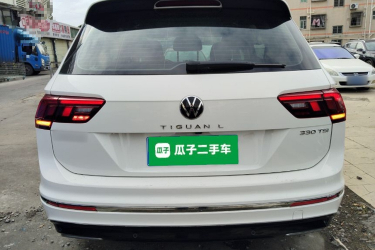 Volkswagen Tiguan L 2021 car image #6