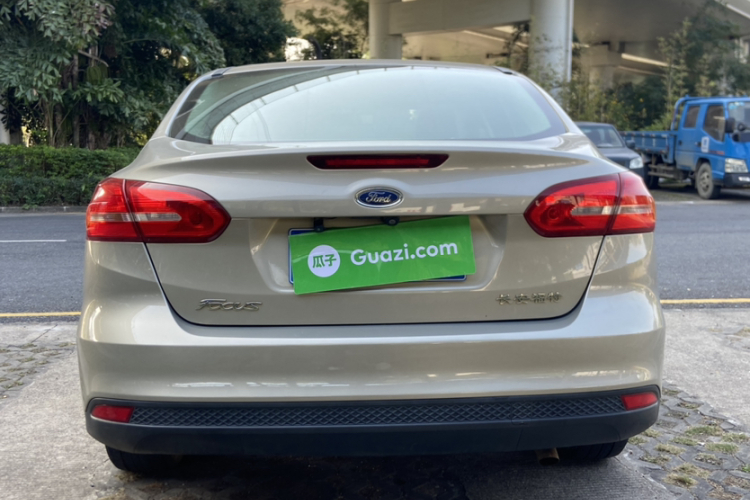 Ford Focus 2018 car image #6