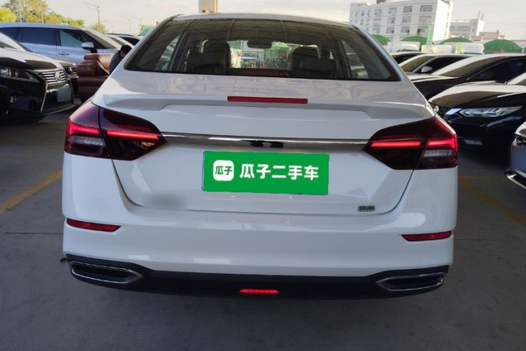 GEELY Emgrand 2022 car image #6