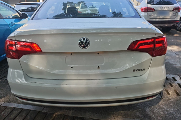 Volkswagen Bora 2020 car image #6