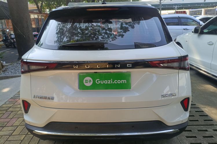 Wuling Asta 2021 #6 Wuling Asta 2021 изображение автомобиля #6
