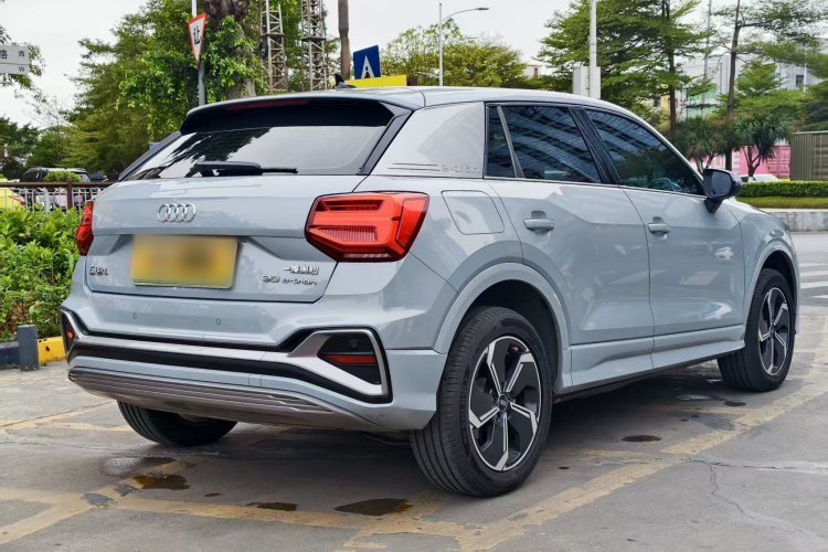 Q2L e-tron 2022 car image #6
