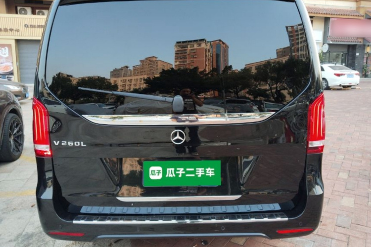 Mercedes-Benz V Class 2020 car image #6