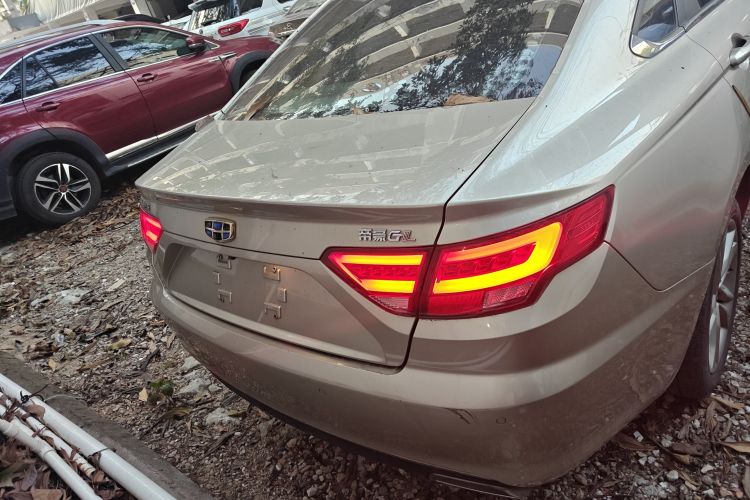 Emgrand GL 2017 car image #6