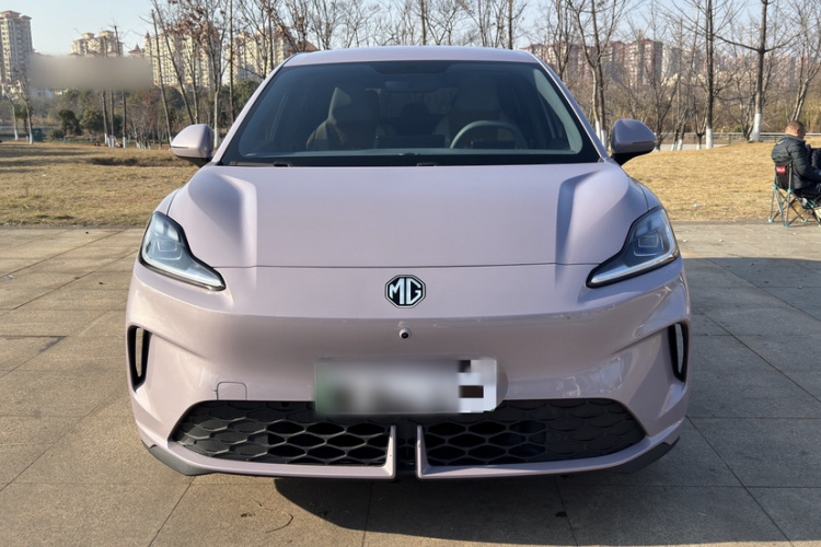 MG 4 EV 2025 car image #6