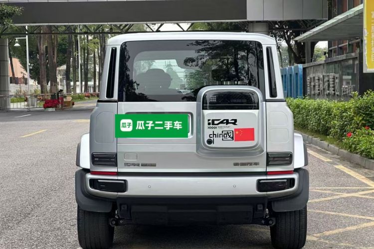 2025 car image #6