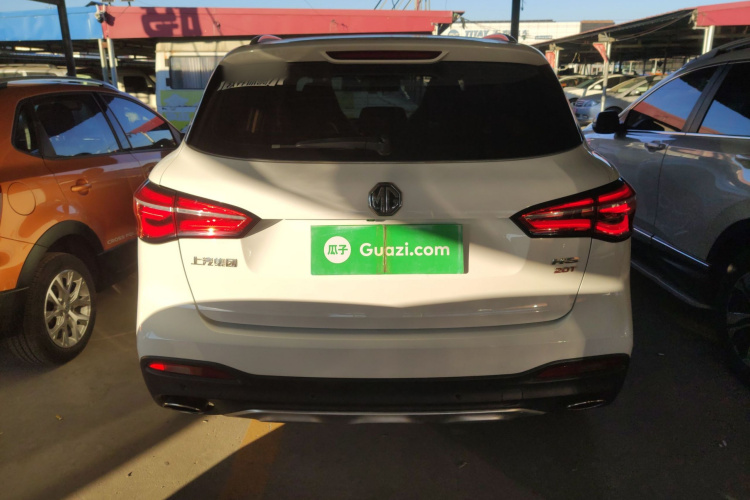 MG HS 2019 car image #6