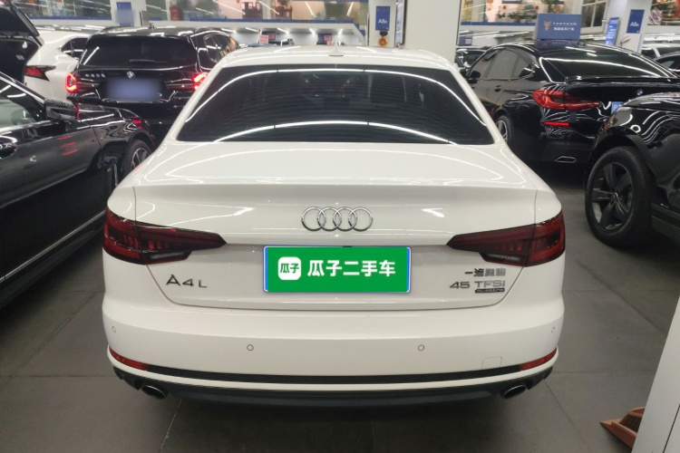 Audi A4L 2018 #6 Audi A4L 2018 car image #6