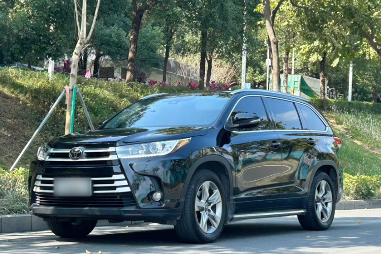 Toyota Highlander 2021 car image #6