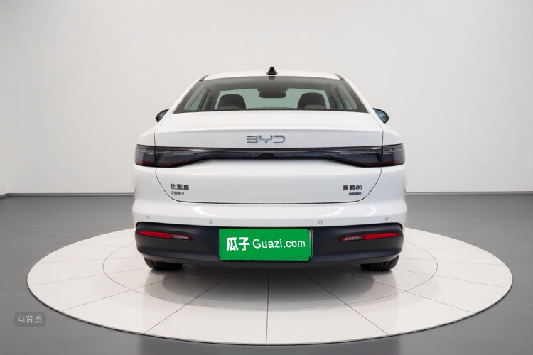 BYD Seal 05 DM-i 2025 #6 BYD Seal 05 DM-i 2025 car image #6