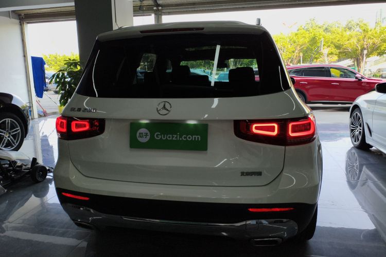 Mercedes-Benz GLB Class 2023 #6 Mercedes-Benz GLB Class 2023 car image #6