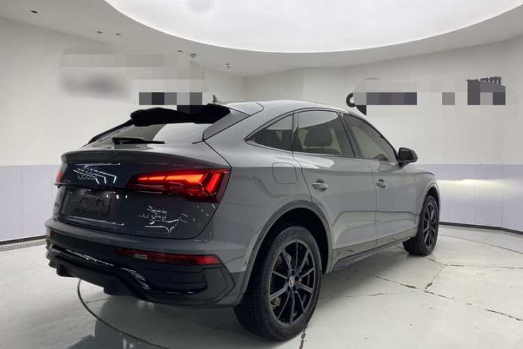 Audi Q5L Sportback 2021 immagine di auto #6
