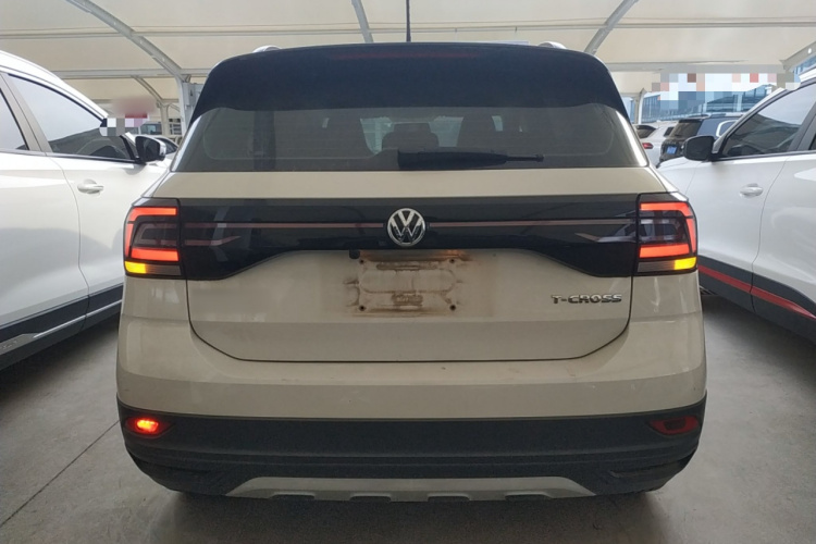 Volkswagen T-Cross 2020 car image #6
