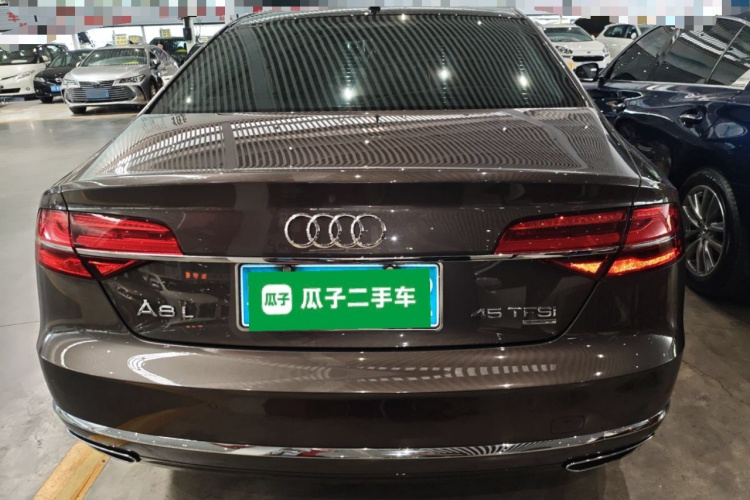 Audi A8 2016 car image #6