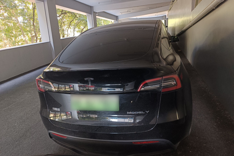 Tesla Model Y 2022 #6 Tesla Model Y 2022 immagine di auto #6