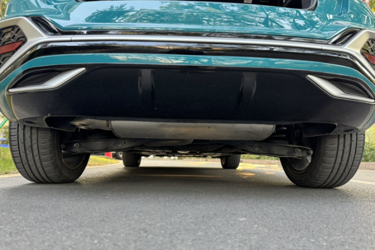 Q2L 2022 car image #6