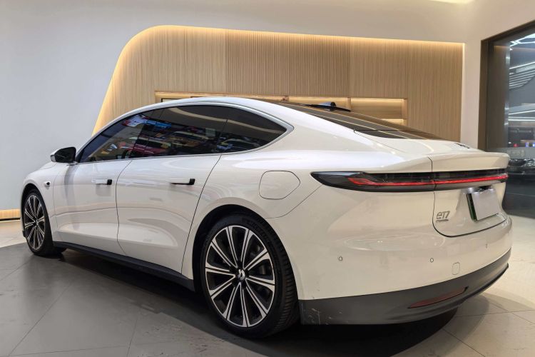 蔚来 蔚来ET7 2024 汽车图片 #6