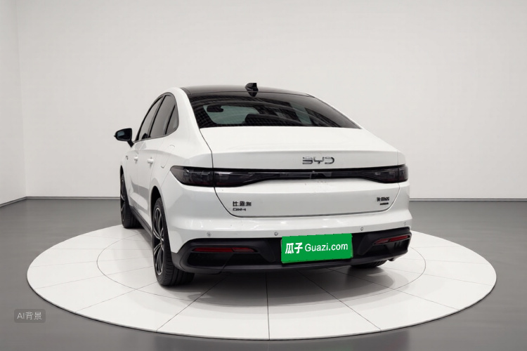 BYD Seal 05 DM-i 2025 #6 BYD Seal 05 DM-i 2025 car image #6