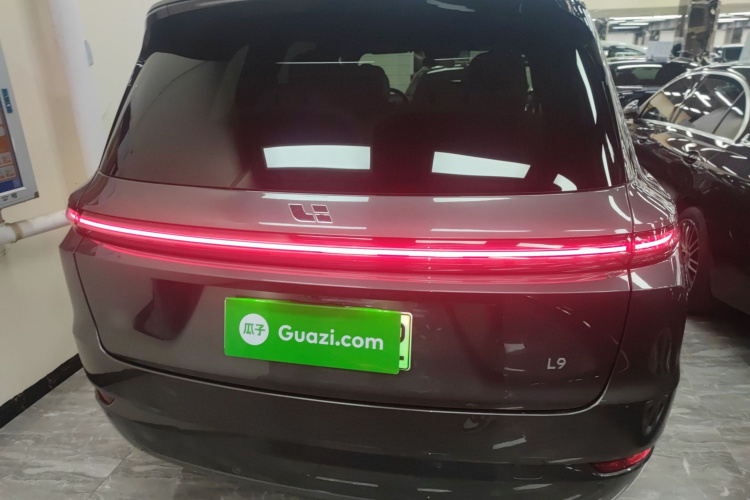 Li L9 2024 صورة سيارة #6