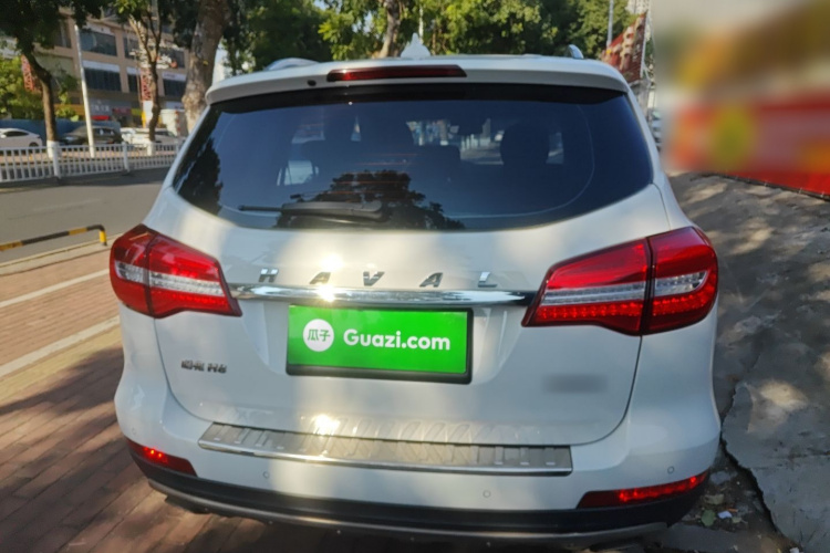 Haval H8 2015 #6 Haval H8 2015 car image #6