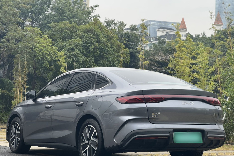 BYD Qin L 2024 car image #6