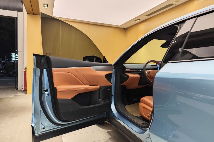 Deepal S05 2025 صورة سيارة #6