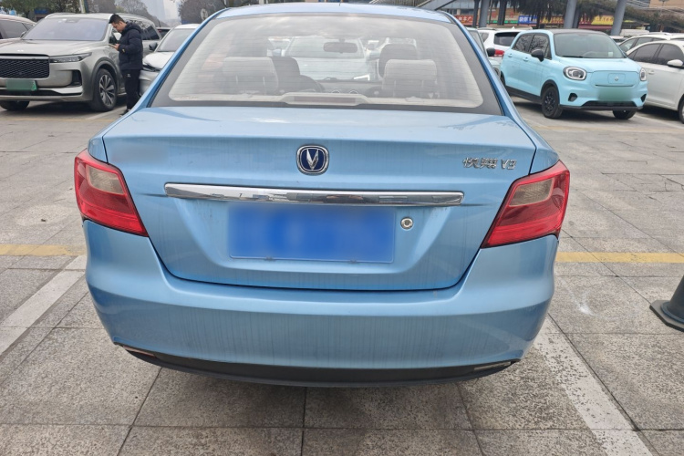 Changan Alsvin V3 2016 car image #6