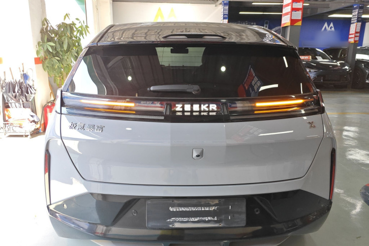 Zeekr X 2023 car image #6