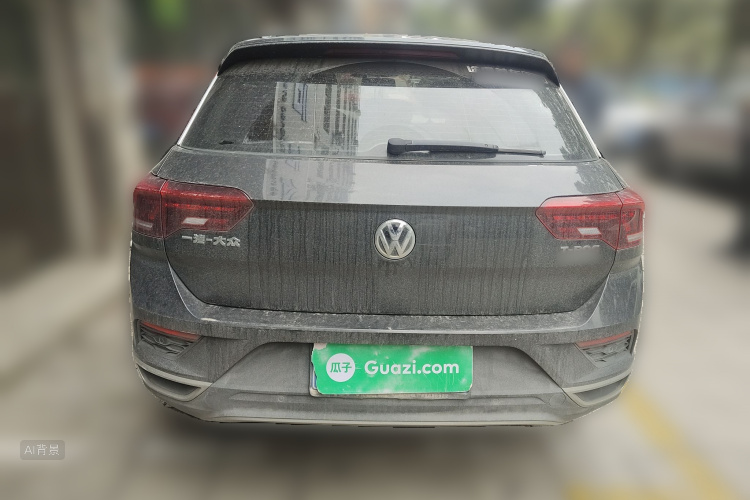 Volkswagen T-Roc 2019 car image #6