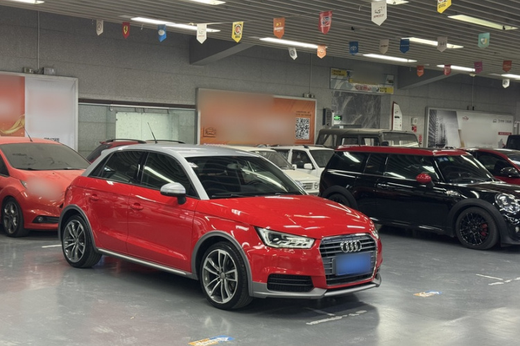 Audi A1 2016 car image #6