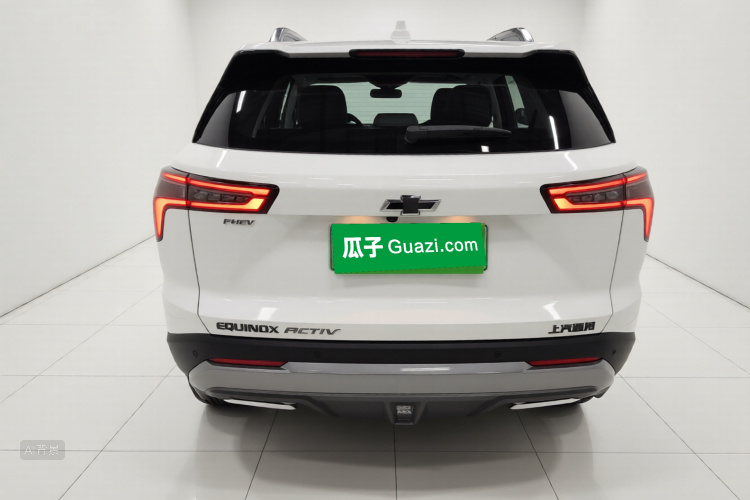 Chevrolet Equinox Plus 2025 car image #6