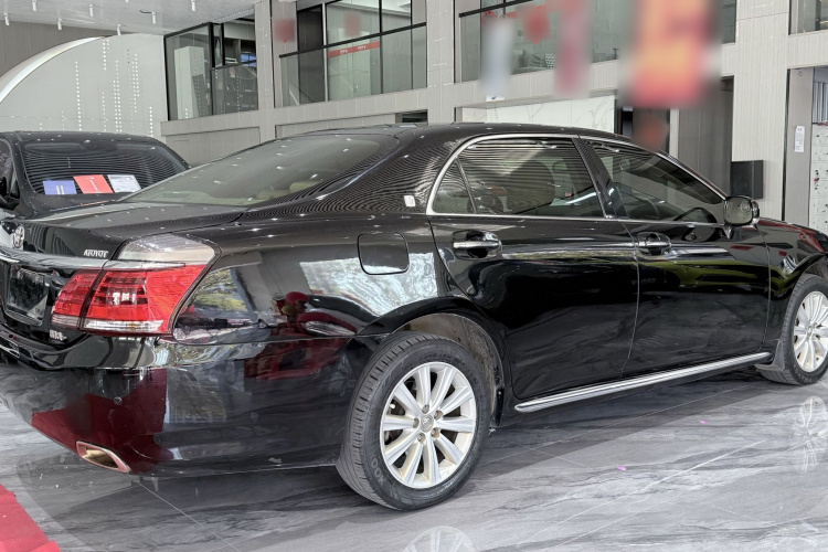 丰田 皇冠 2015 汽车图片 #6