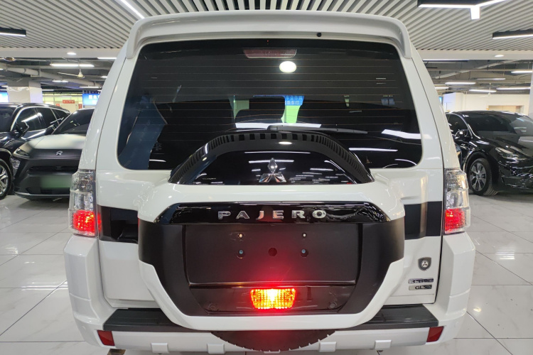 Rolls-Royce 2018 #6 Rolls-Royce 2018 car image #6