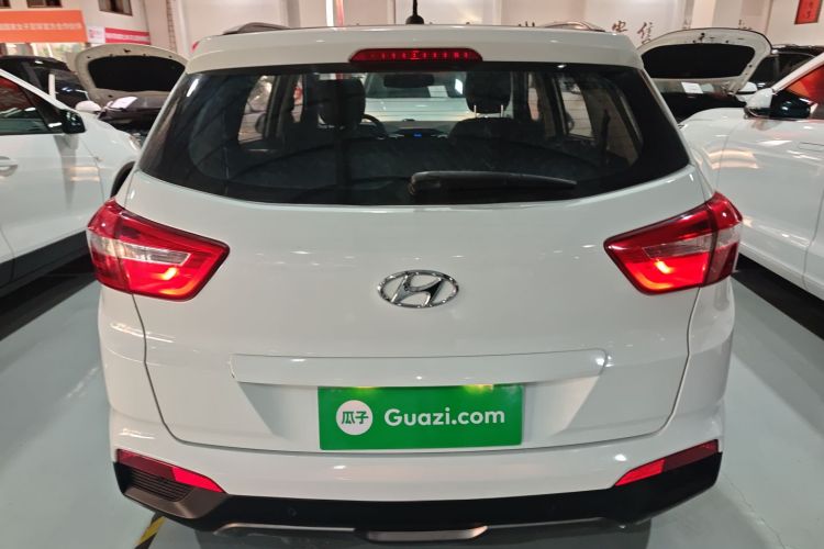 Hyundai ix25 2015 #6 Hyundai ix25 2015 car image #6