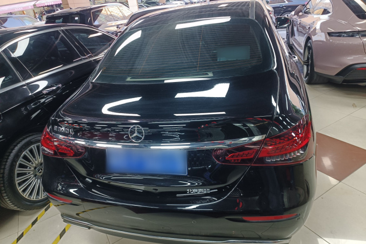 Mercedes-Benz E Class 2023 car image #6