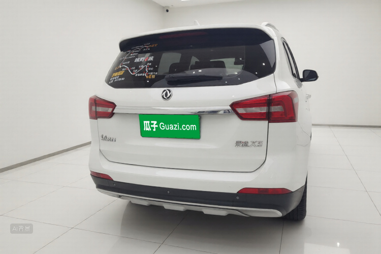 Forthing JOYEAR X5 2017 car image #6