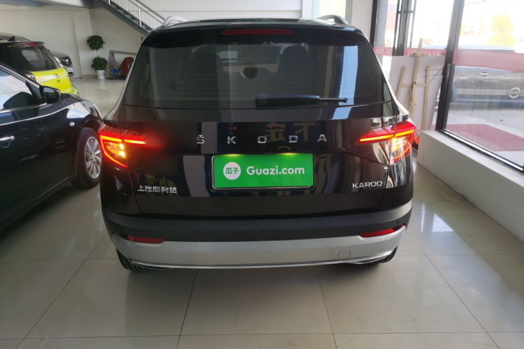 Skoda Karoq 2020 car image #6