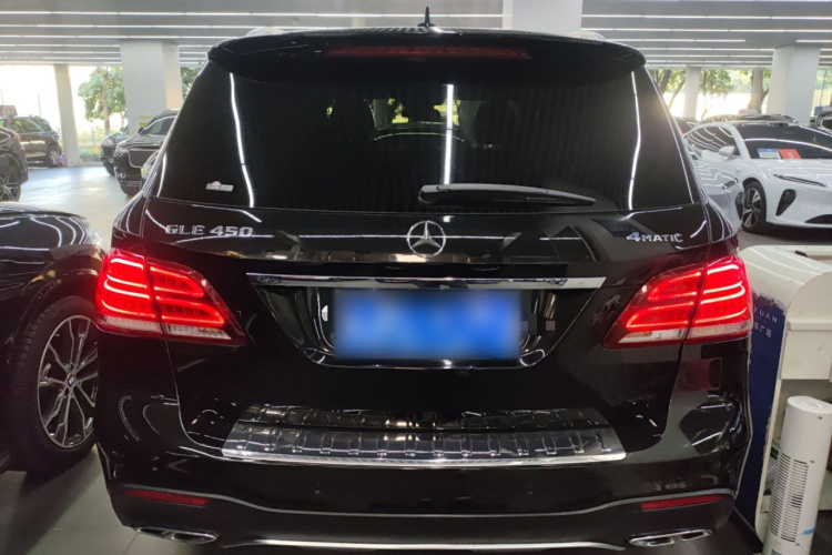 Mercedes-Benz GLE Coupe 2017 #6 Mercedes-Benz GLE Coupe 2017 car image #6